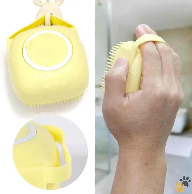 Dog Bath Brush - Yellow - Pet Bath Brush Dog Bath Brush Shampoo Dispenser Soft Silicone Dog Bathing Brush Dog Shampoo